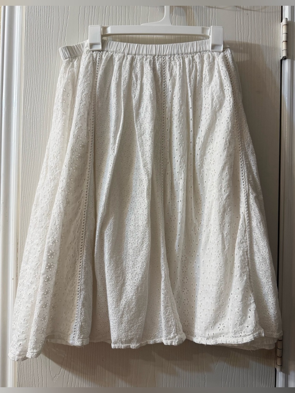 🛍️Sundance Large White Eyelet A-Line Skirt